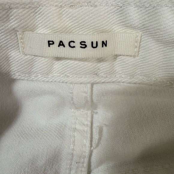 Pacsun Women's Butterfly 90's Boyfriend Straight Leg crop Jeans - Size 27 - Picture 9 of 12